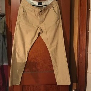 American Eagle Khaki